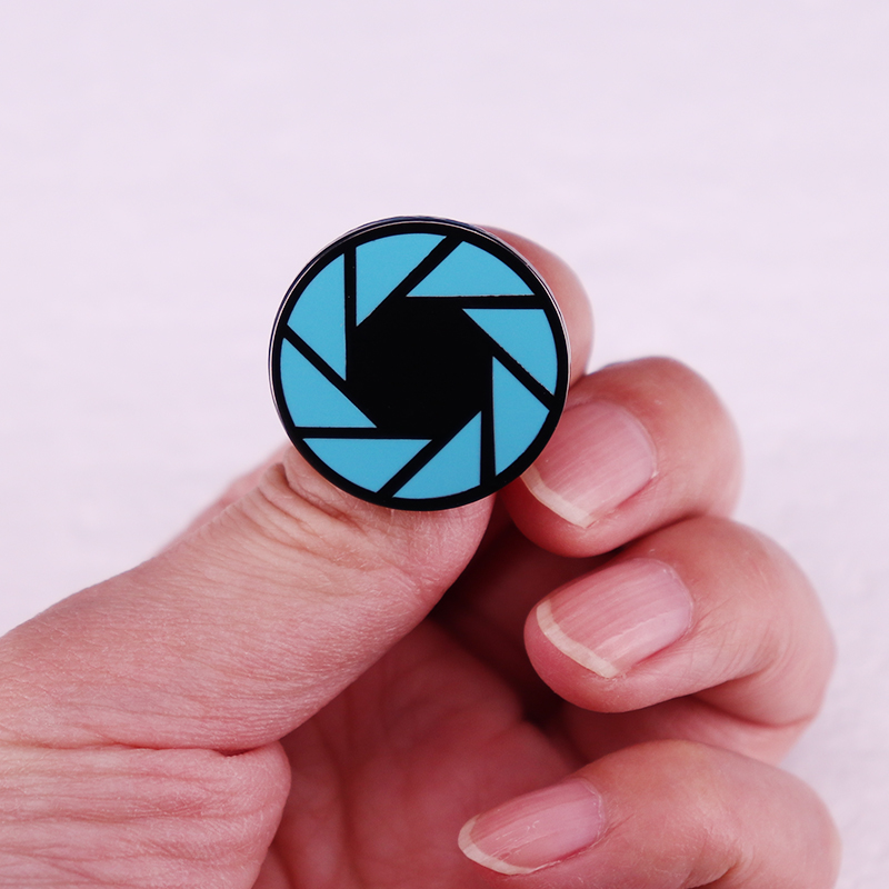 Broche en émail avec Logo de j - Science Buddies avis et prix